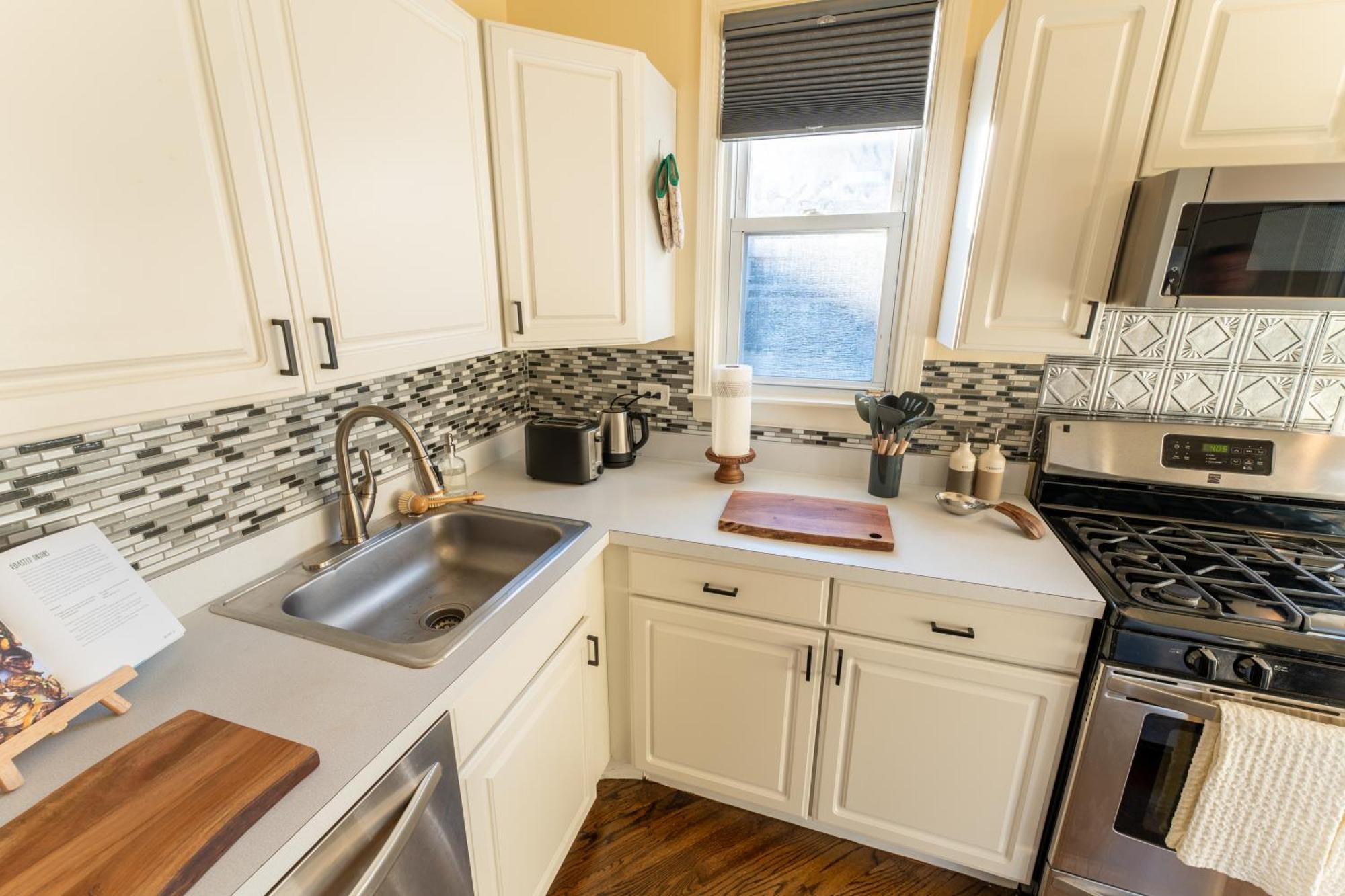 Bucktown Private Condo Чикаго Экстерьер фото